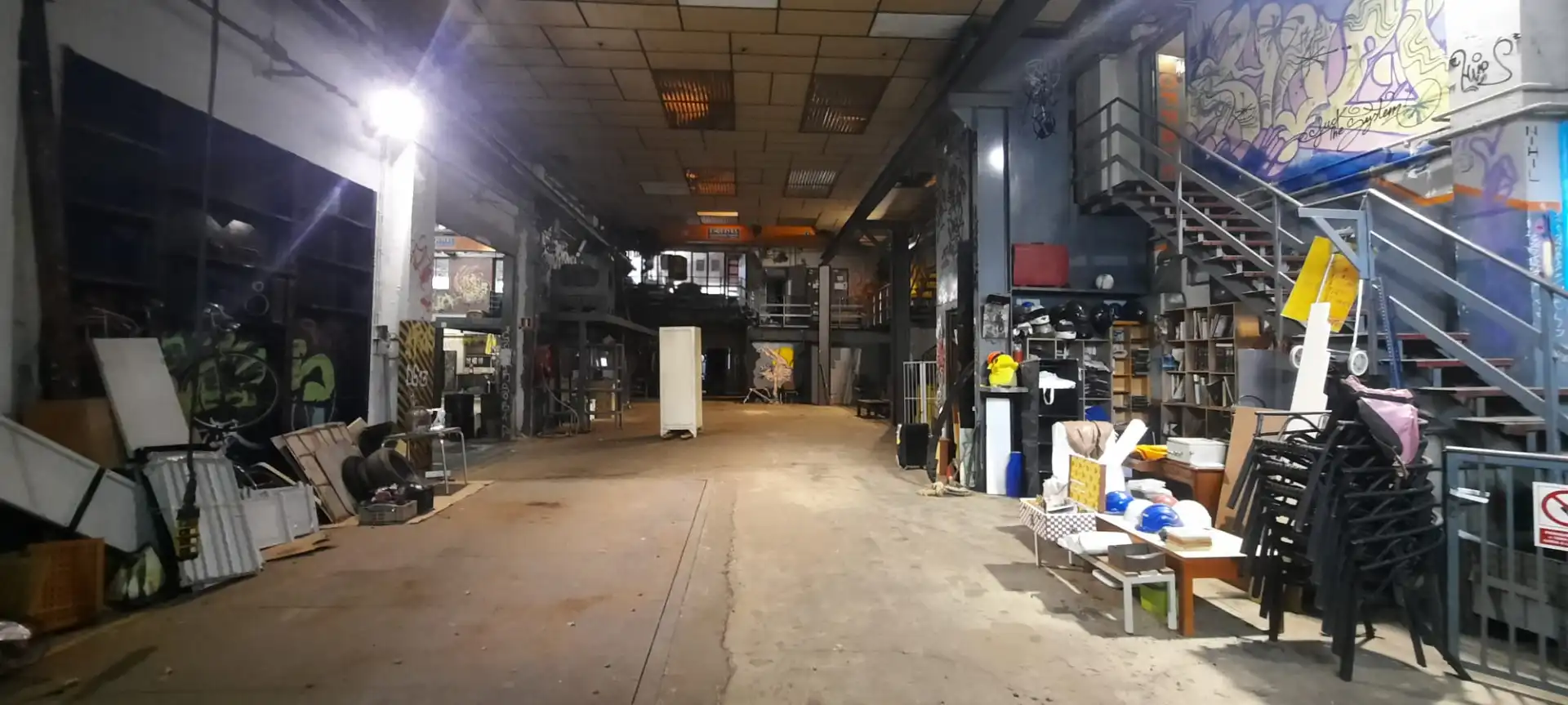 Fabrikhallen zum Verkauf in Barcelona