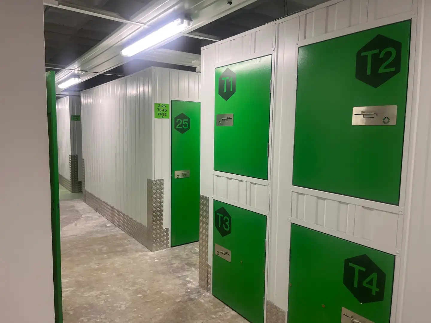 Traster de lloguer en Madrid amb Alarma