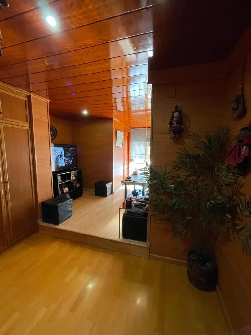 Ático con terraza en venta en La Plana