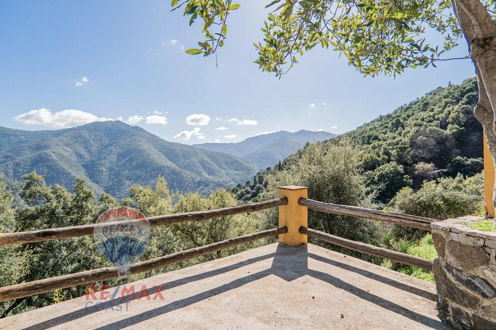 Vista exterior de Finca rústica en venta en Jubrique con Jardín privado, Terraza y Piscina