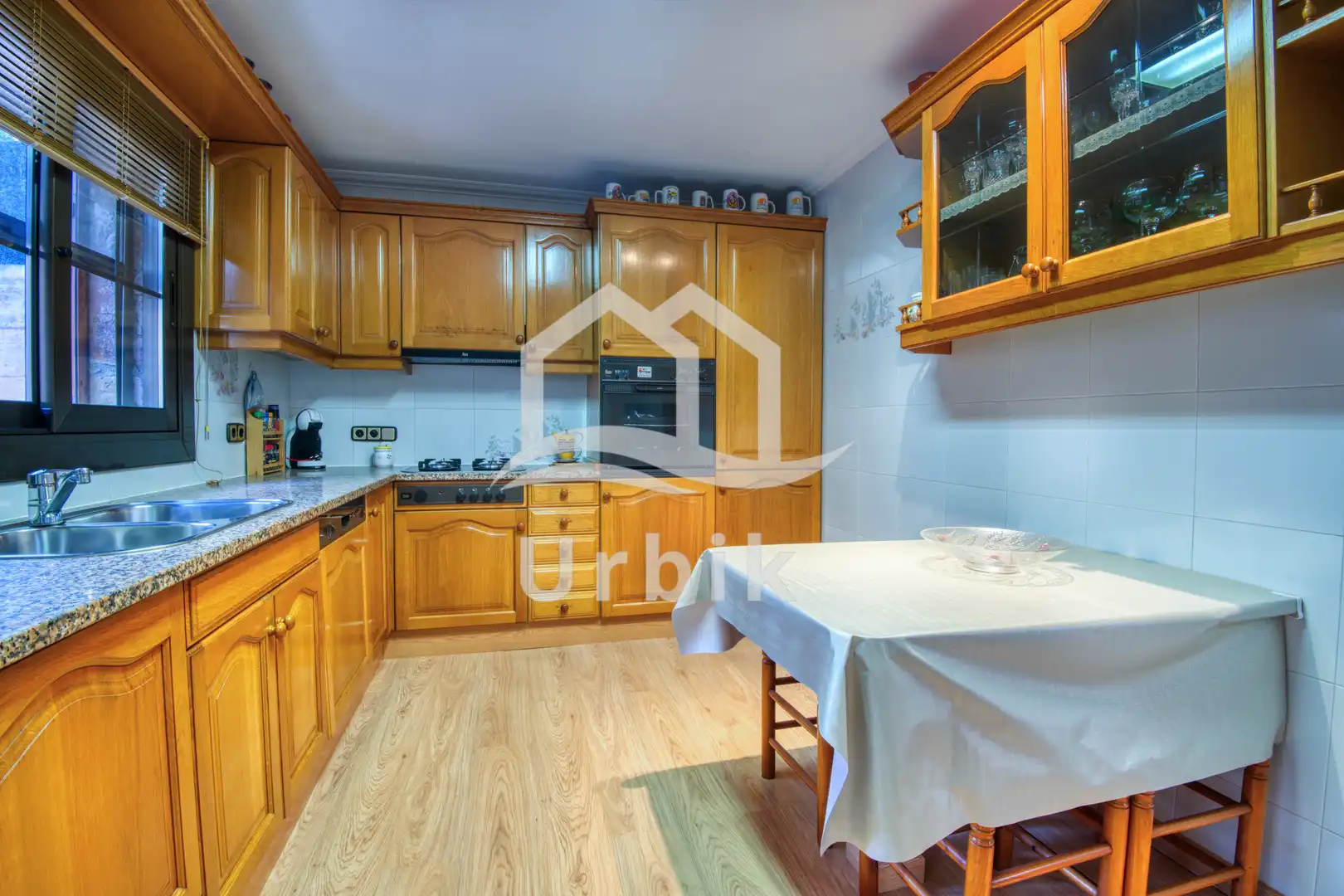Villa mit Garten zum Verkauf in Carrer Víctor Català, imagen 9