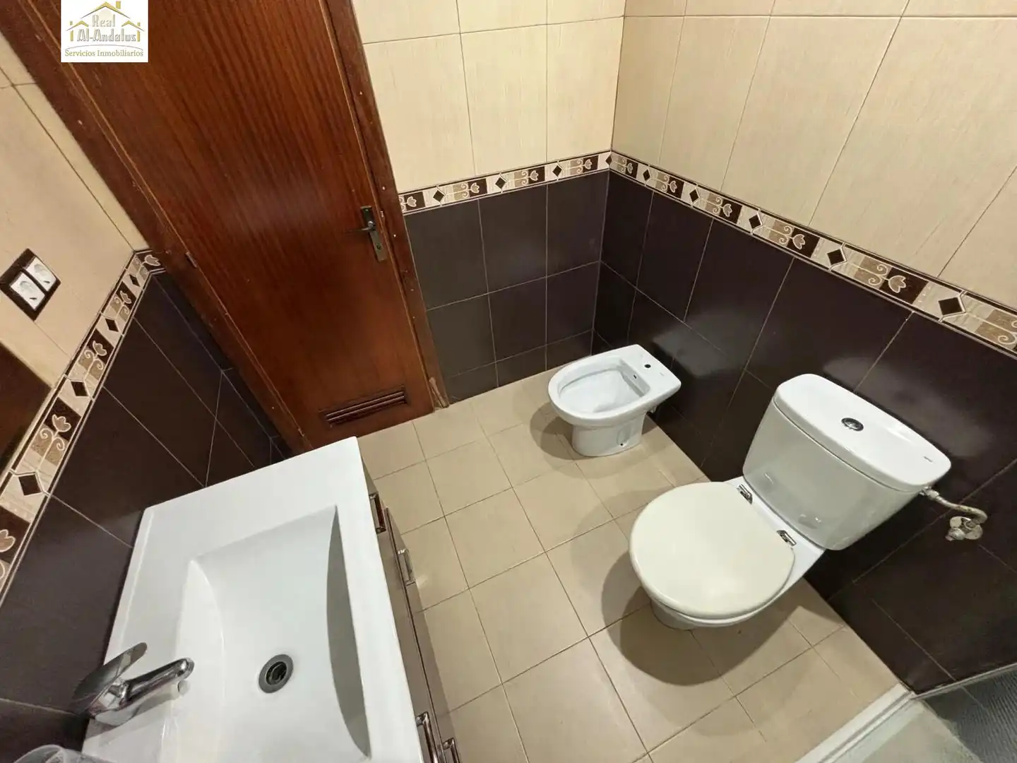 Badezimmer von Maisonette zum Verkauf in Barriada Río San Pedro