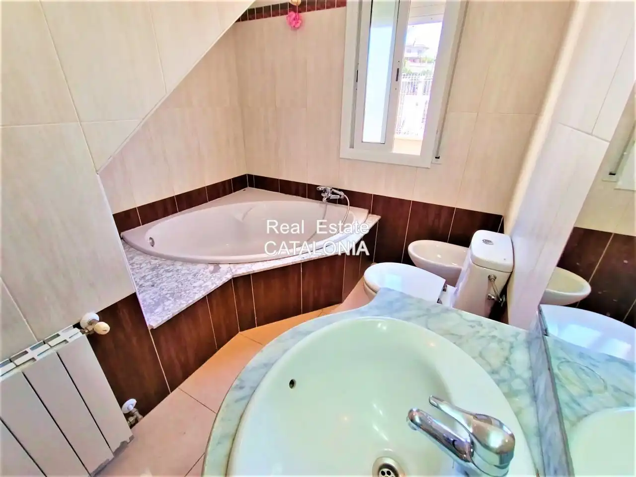 Baño de Casa adosada en venta en Lloret de Mar con Calefacción, Jardín privado y Terraza