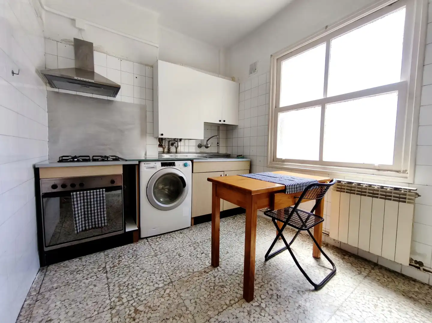 Cuina de Pis en venda en  Logroño amb Calefacció i Parquet
