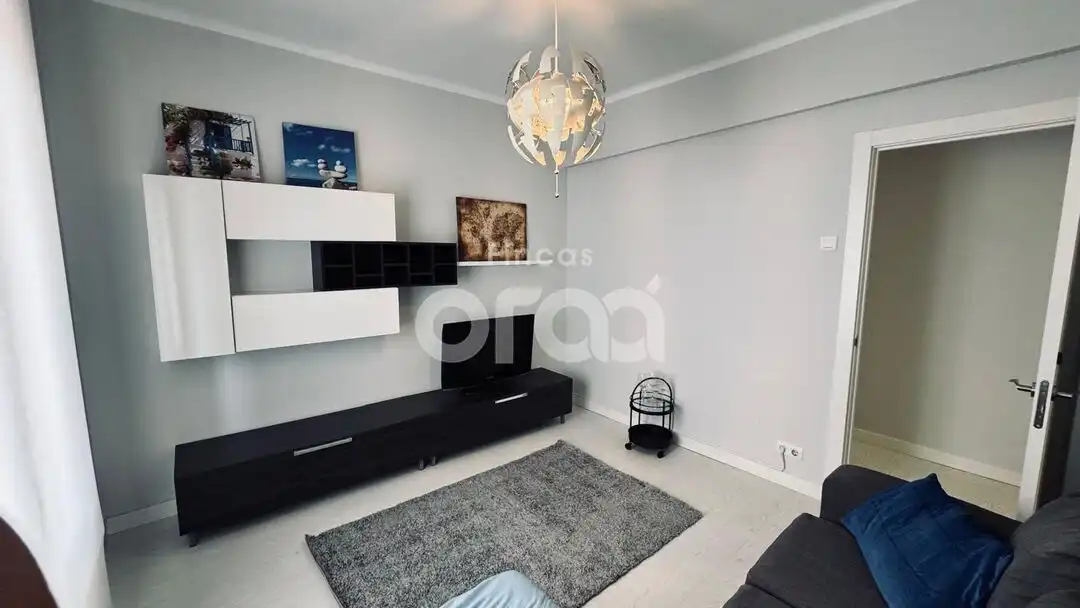 Living room of Flat for sale in Santurtzi   with Heating, Furnished and Balcony