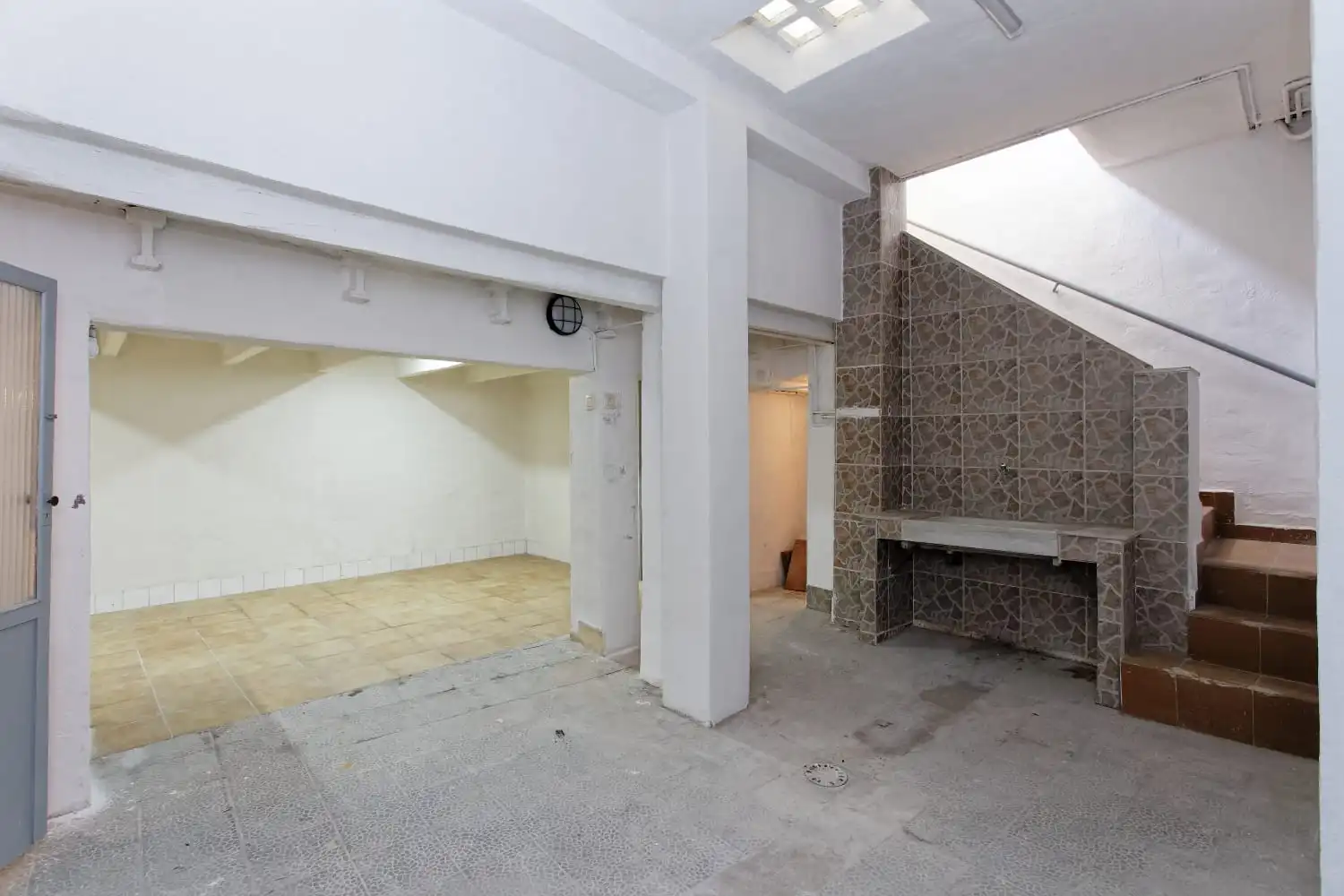 Casa adosada en venta en Terrassa con Terraza, Horno y Lavadora