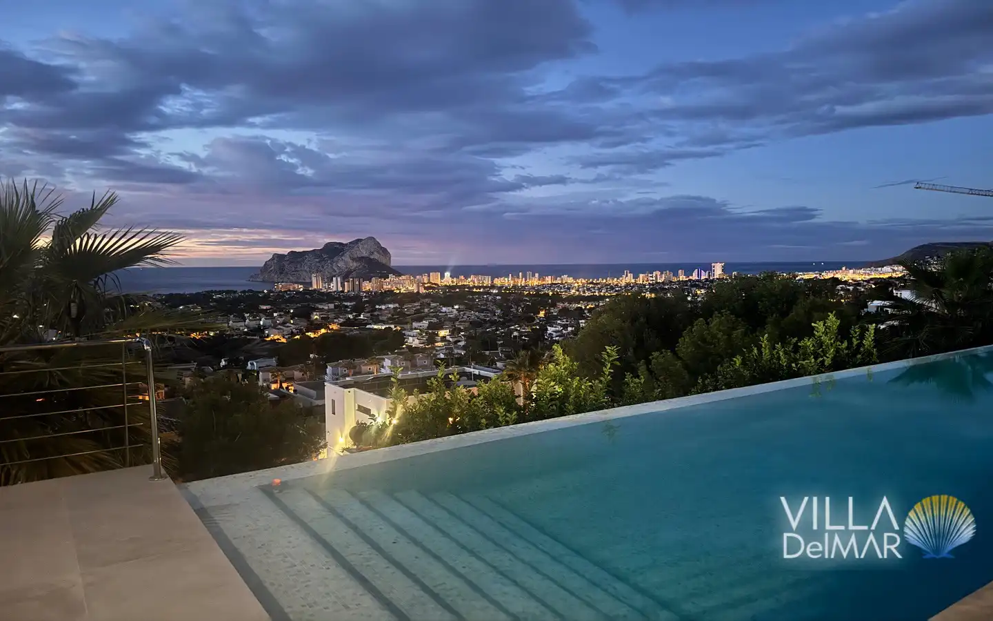 Schwimmbecken von Haus oder Chalet zum Verkauf in Calpe / Calp mit Klimaanlage, Heizung und Privatgarten