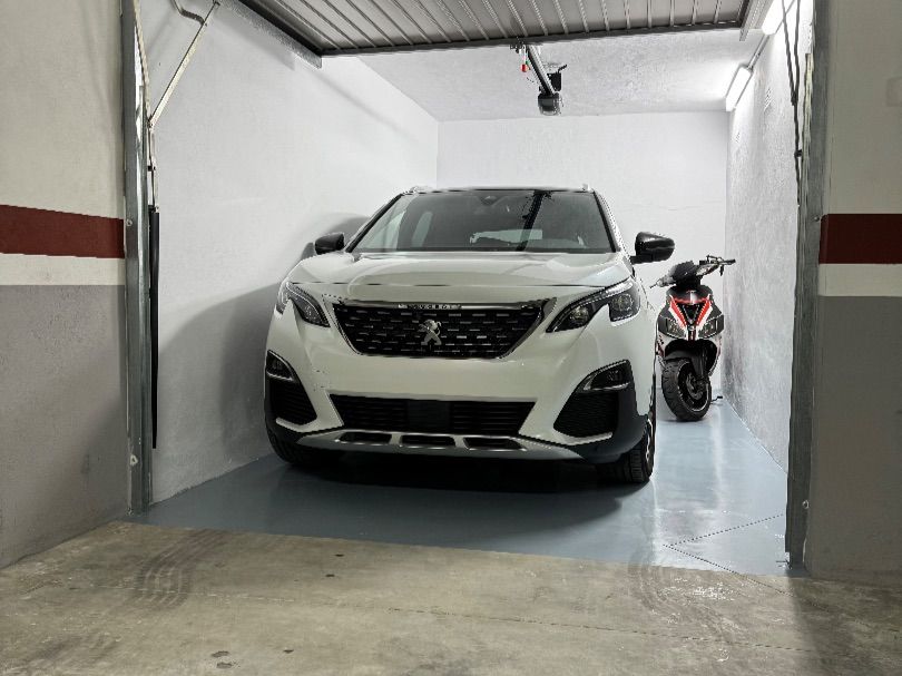 Aparcament de Garatge de lloguer en Dénia