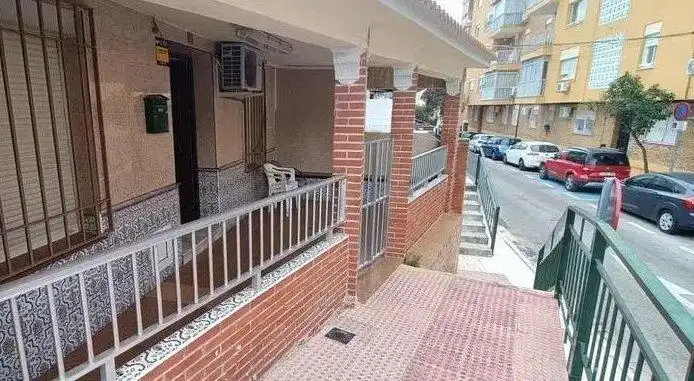 Adossat amb terrassa en venda a Este, imagen 2