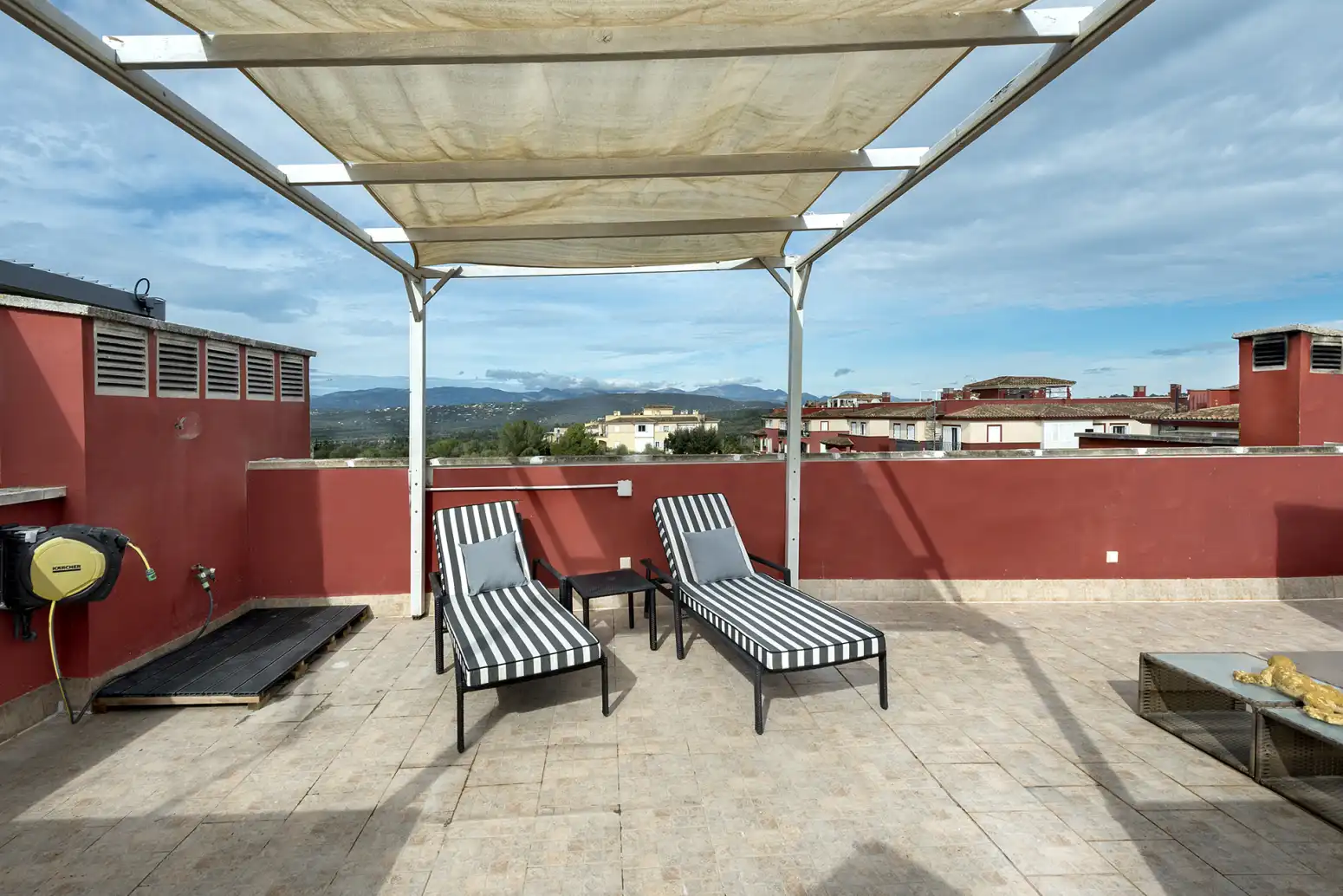 Terraza de Ático en venta en  Palma de Mallorca con Aire acondicionado, Calefacción y Jardín privado