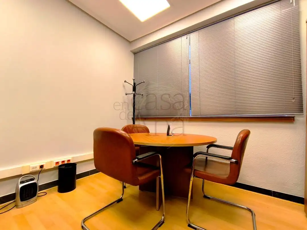 Büro zur Miete in Bilbao  mit Möbliert