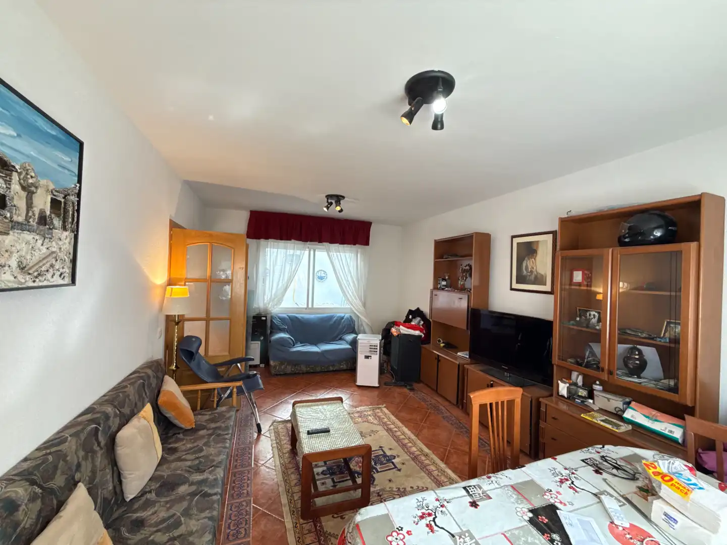 Sala de estar de Casa o chalet en venta en Dosbarrios con Trastero, Amueblado y Lavadora