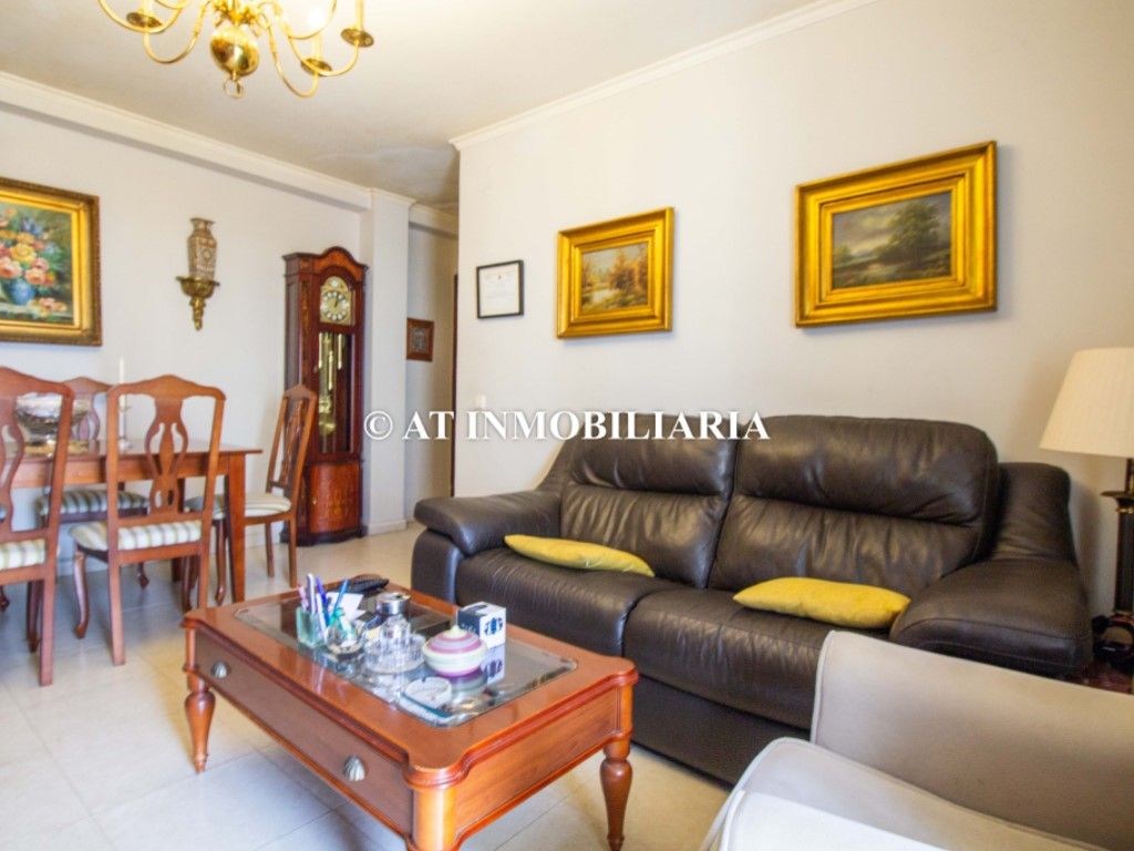 Living room of Flat for sale in  Cádiz Capital  with Terrace