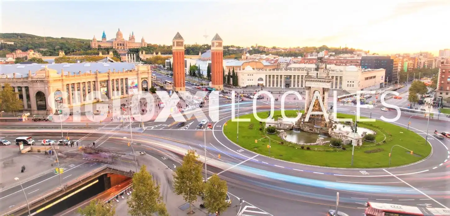Vista exterior de Local de alquiler en Barcelona con Aire acondicionado