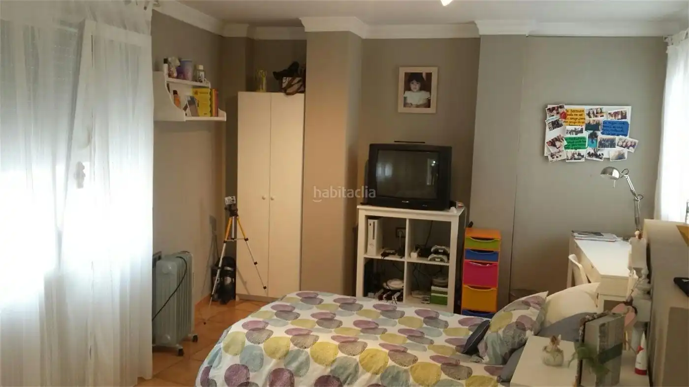 Terraced house for sale in Calle 2 de Mayo 52, imagen 2
