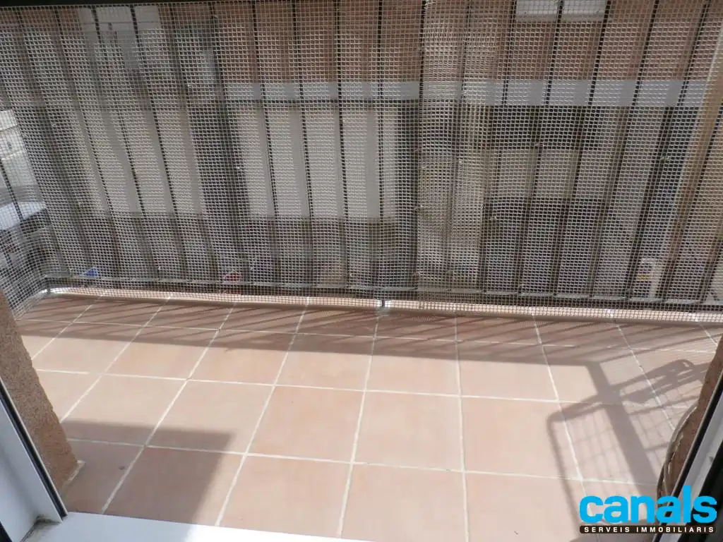 Terraza de Piso en venta en Cerdanyola del Vallès con Aire acondicionado, Parquet y Horno
