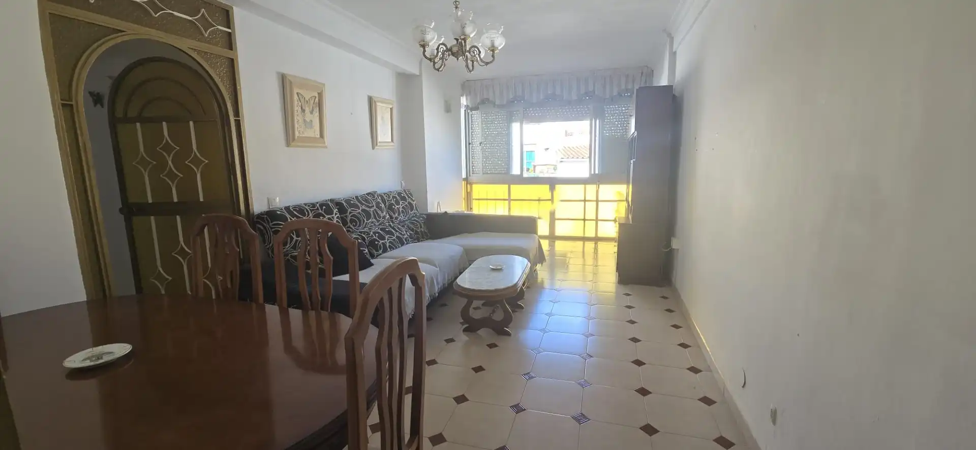 Wohnzimmer von Wohnungen zum Verkauf in Marbella mit Möbliert, Ofen und Waschmaschine