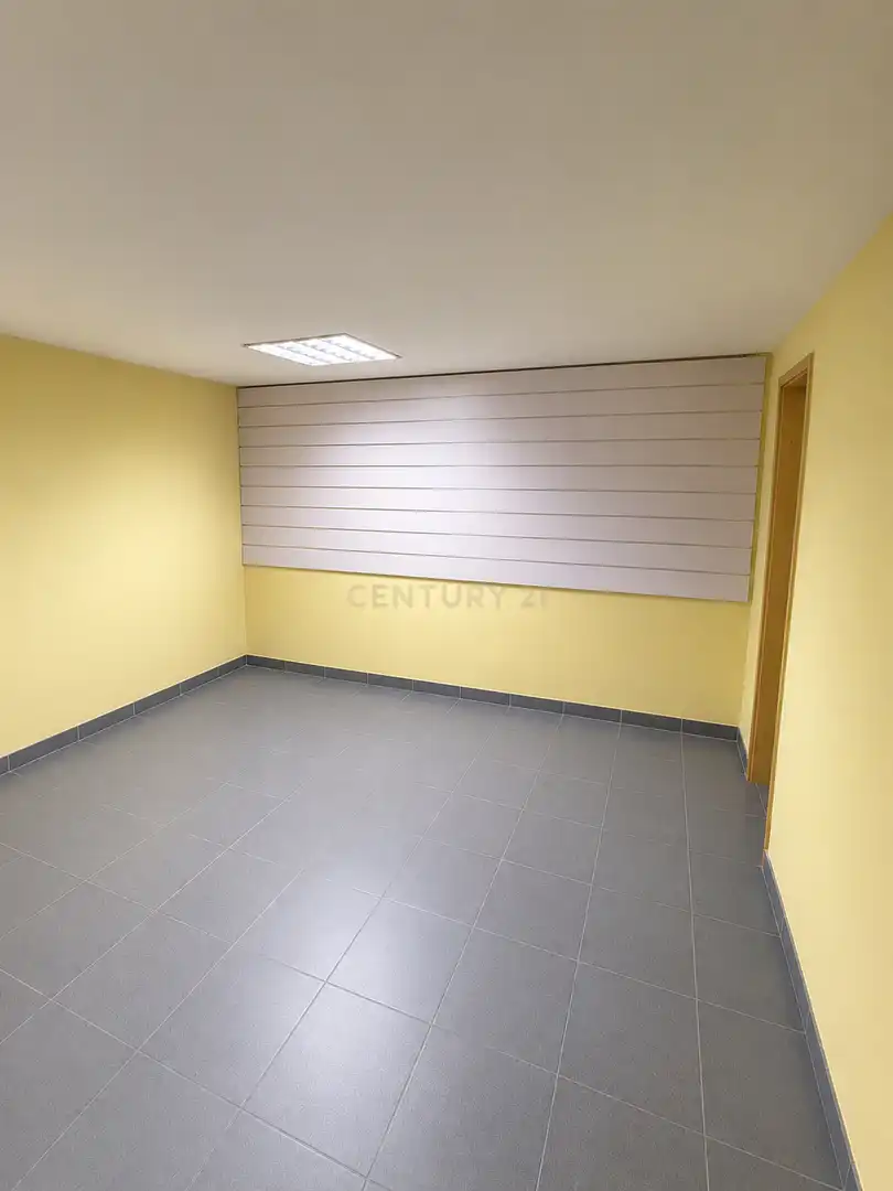 Local commercial à vendre à Casco Antiguo, imagen 19