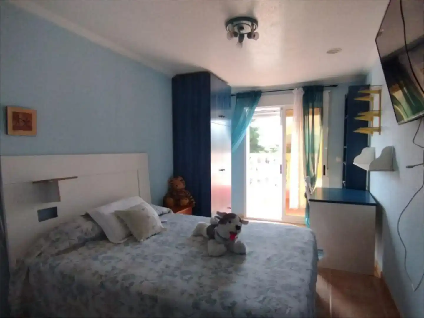 Dormitori de Casa o xalet per a compartir en Benferri amb Jardí privat, Piscina i Moblat