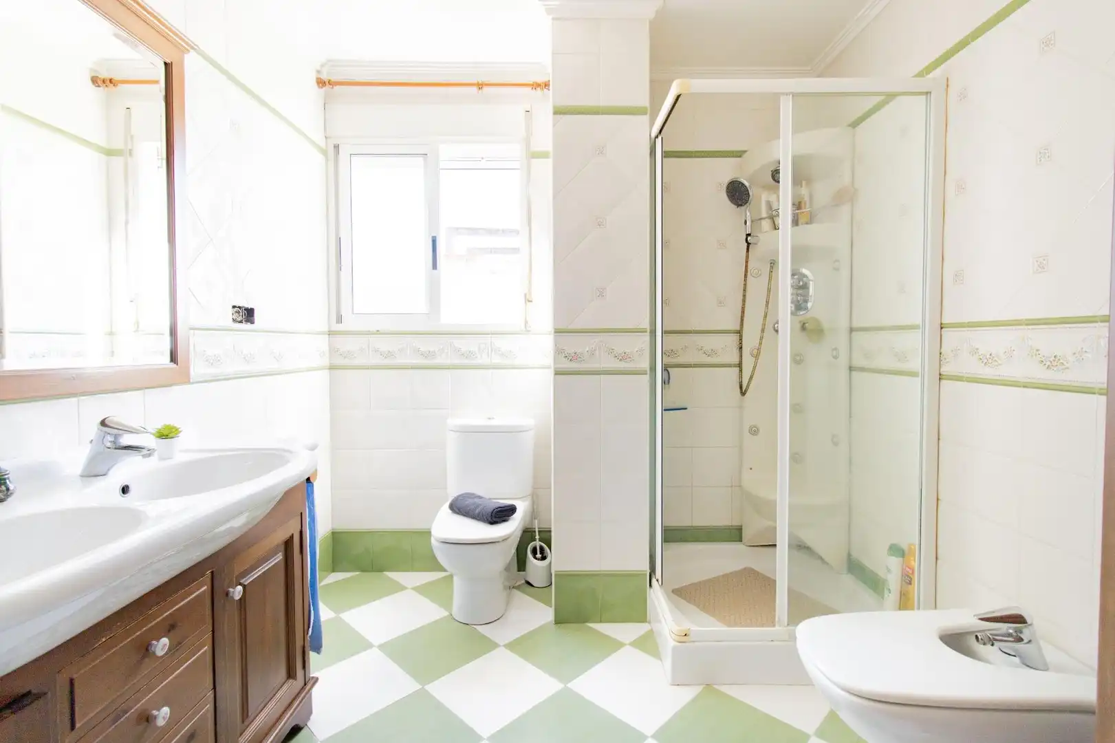 Badezimmer von Maisonette zum Verkauf in Massamagrell mit Klimaanlage, Terrasse und Balkon