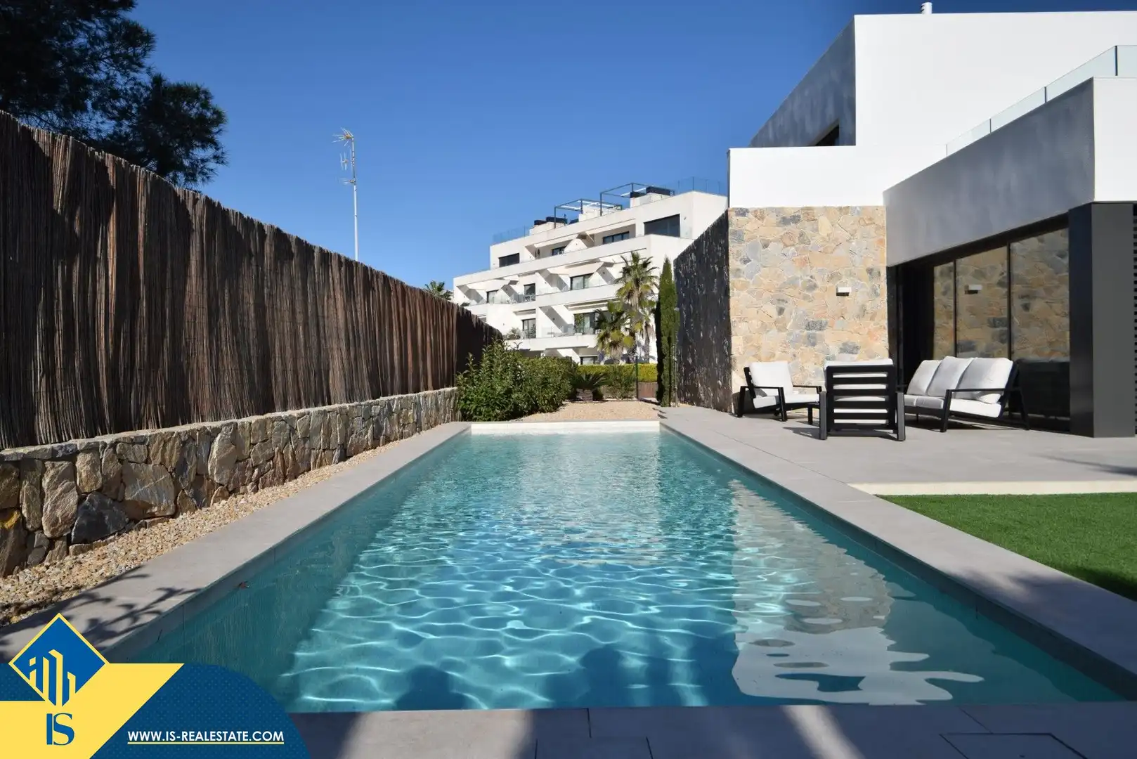 Detached house with garden for sale in Orihuela Costa, imagen 2