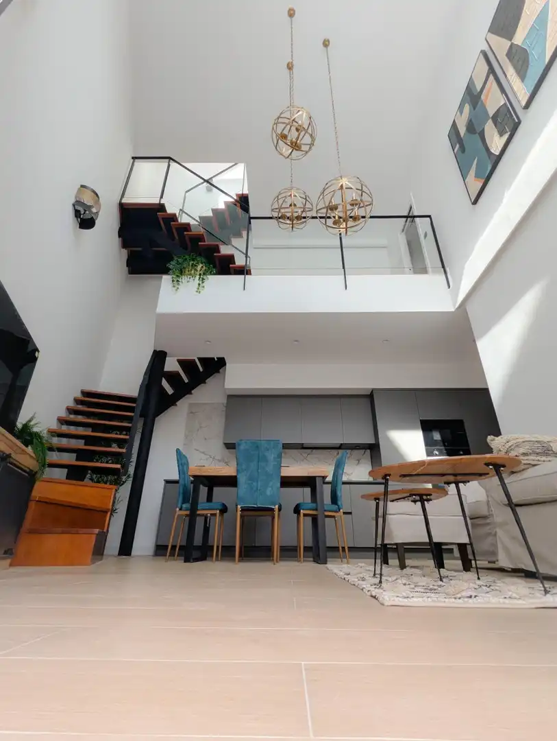 Esszimmer von Maisonette zur Miete in Sanlúcar la Mayor mit Klimaanlage, Terrasse und Möbliert