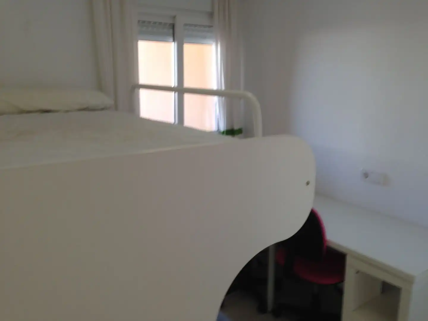 Dormitori de Apartament en venda en La Manga del Mar Menor amb Aire condicionat i Terrassa