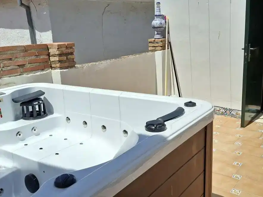 Piscina de Casa adosada en venda en Estepa amb Aire condicionat i Balcó