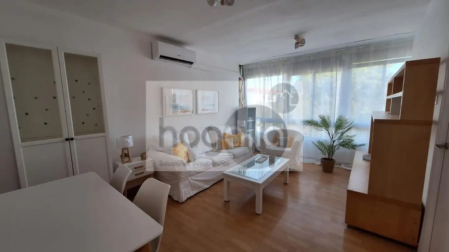 Flat for rent in Tiro de Línea