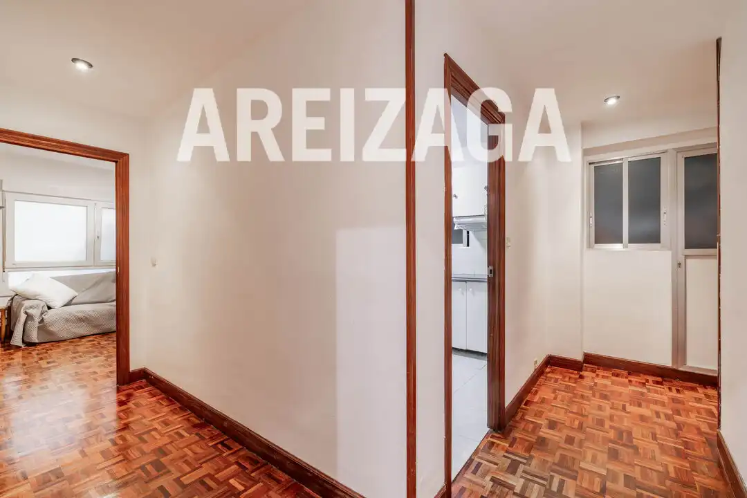 Bedroom of Flat for sale in Donostia - San Sebastián   with Heating