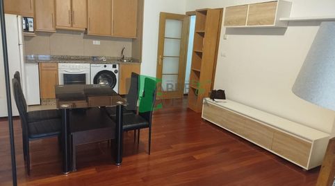 Photo 3 of Flat for rent in Universidad, Ourense Capital