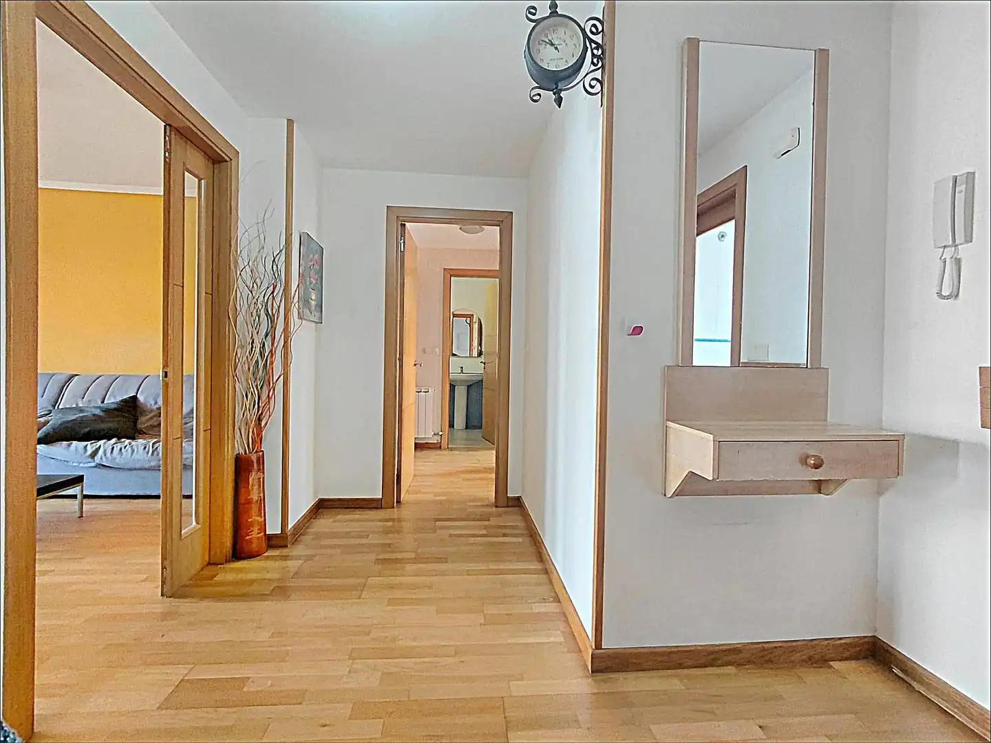 Piso en venta en Vilagarcía de Arousa con Calefacción, Jardín privado y Terraza