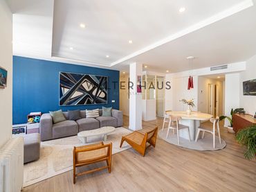 Piso con ascensor en venta en Calle de la Fuente del Berro