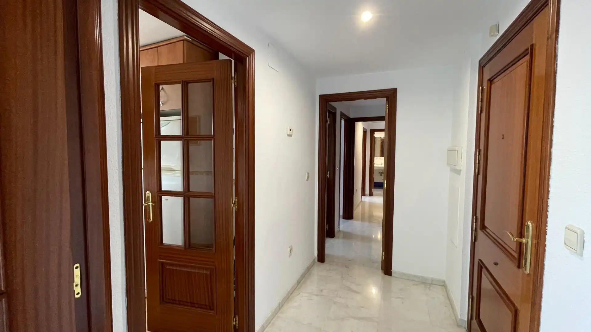 Wohnung zur Miete in Córdoba mit Klimaanlage, Heizung und Gemeinschaftspool