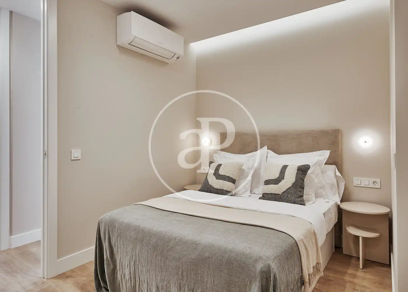 Schlafzimmer von Wohnung zum Verkauf in Madrid mit Klimaanlage, Heizung und Terrasse