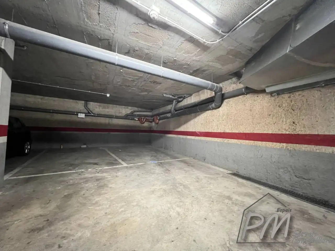 Parking of Garage for rent in Girona
