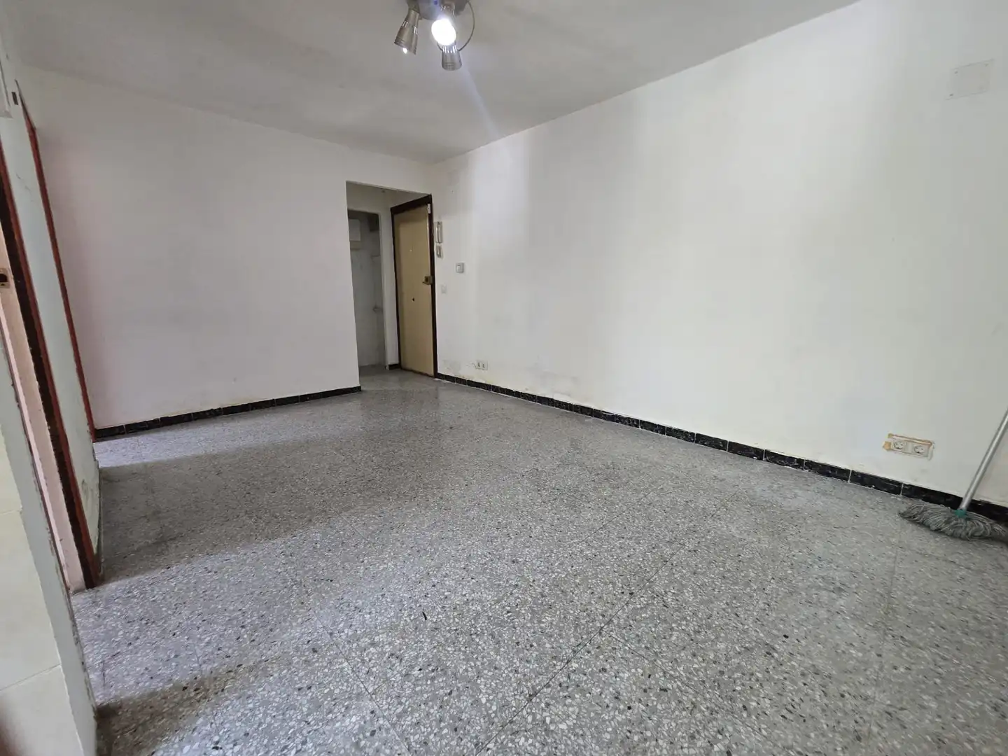 Appartamento in vendita a Nou Barris, imagen 3