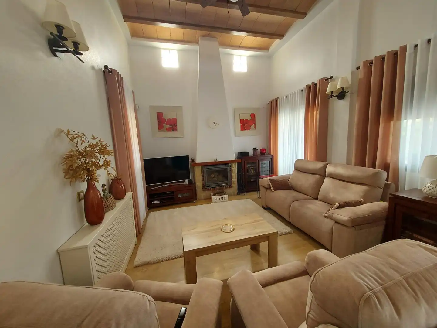 Sala d'estar de Casa o xalet en venda en Calasparra amb Aire condicionat i Moblat