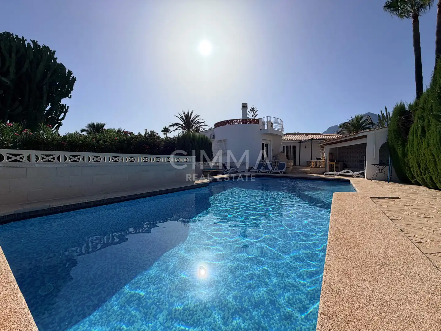 Xalet amb piscina en venda a Coloma, imagen 2