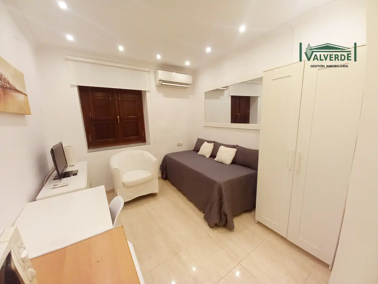 Wohnung zur Miete in Calle Puentezuelas, Centro - Sagrario
