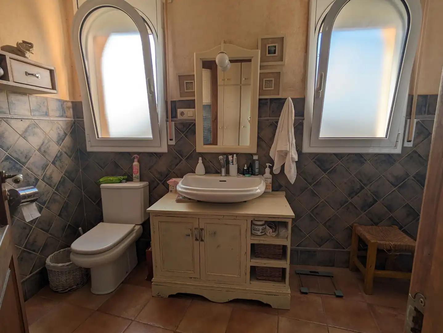 Badezimmer von Haus oder Chalet zum Verkauf in La Pobla de Montornès   mit Heizung, Privatgarten und Terrasse