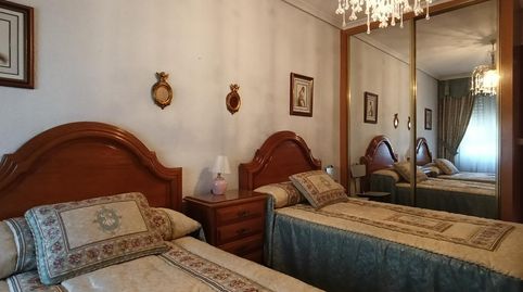 Foto 4 de Apartamento en venta en De Demetrio Monteserín, La Vega - La Sal, León Capital