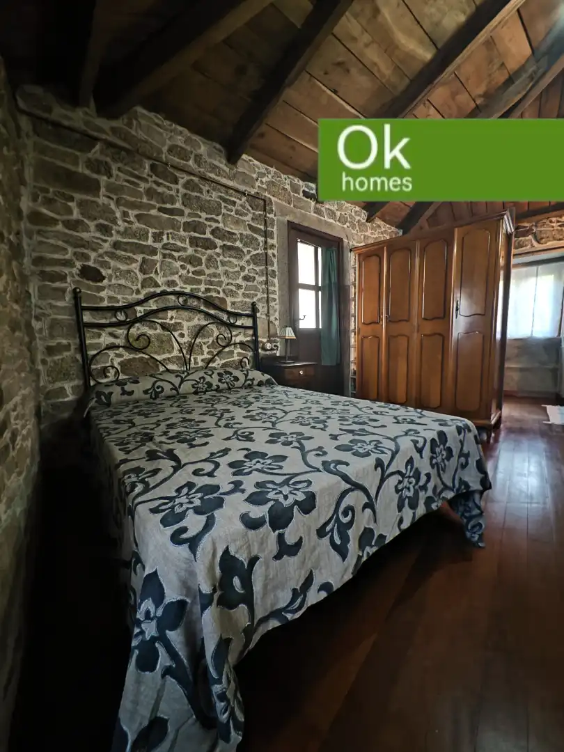 Schlafzimmer von Country house zum Verkauf in Guitiriz mit Heizung, Parkett und Abstellraum