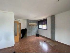 Flat for sale in Manises