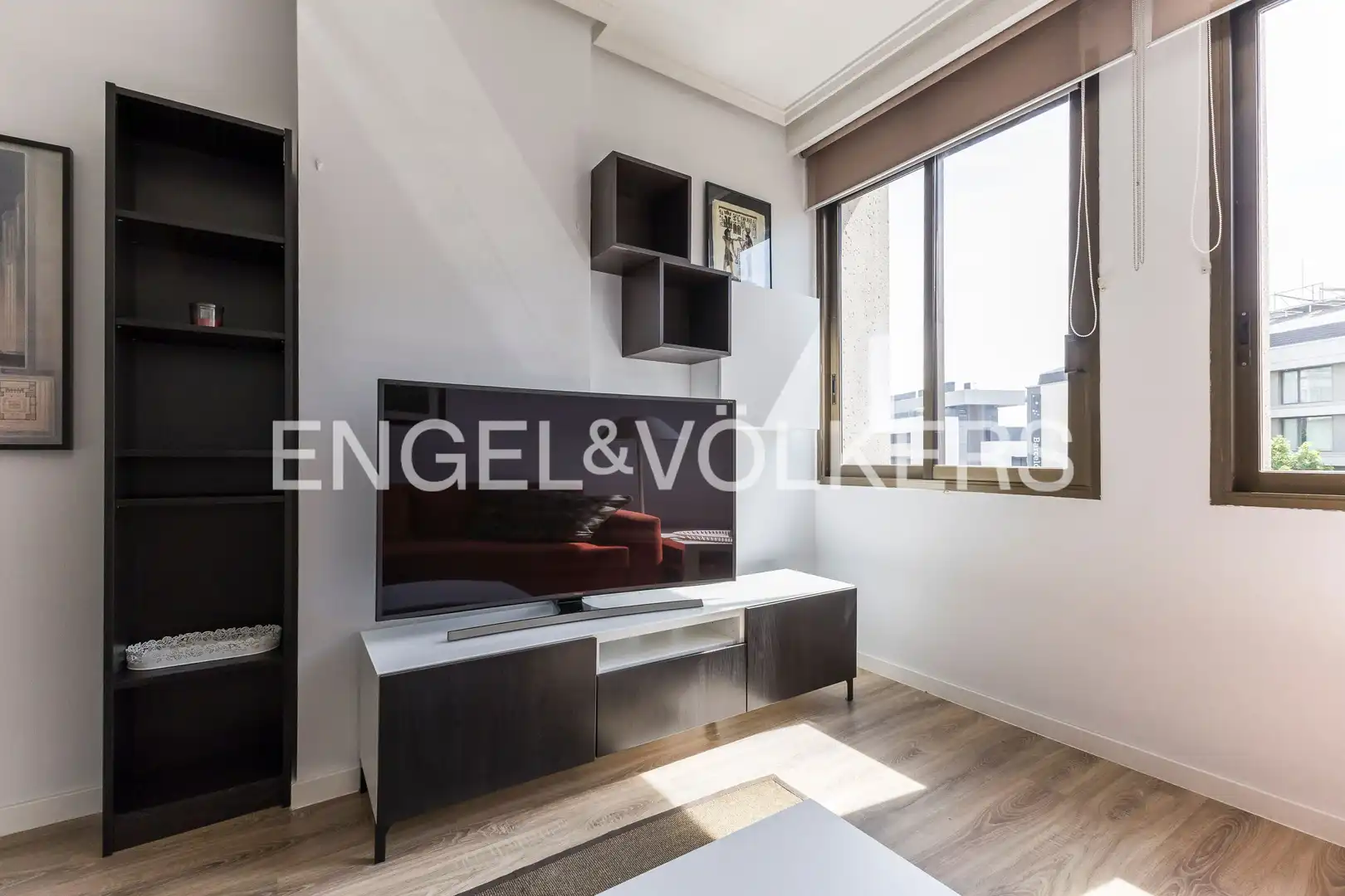 Living room of Flat for rent in Madrid  with Air Conditioner and Heating
