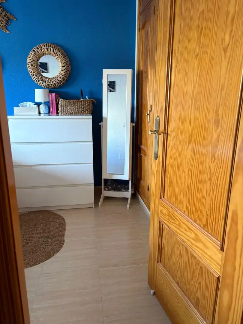 Bedroom of Apartments for sale in Fuengirola  with Air Conditioner, Terrace and Community pool