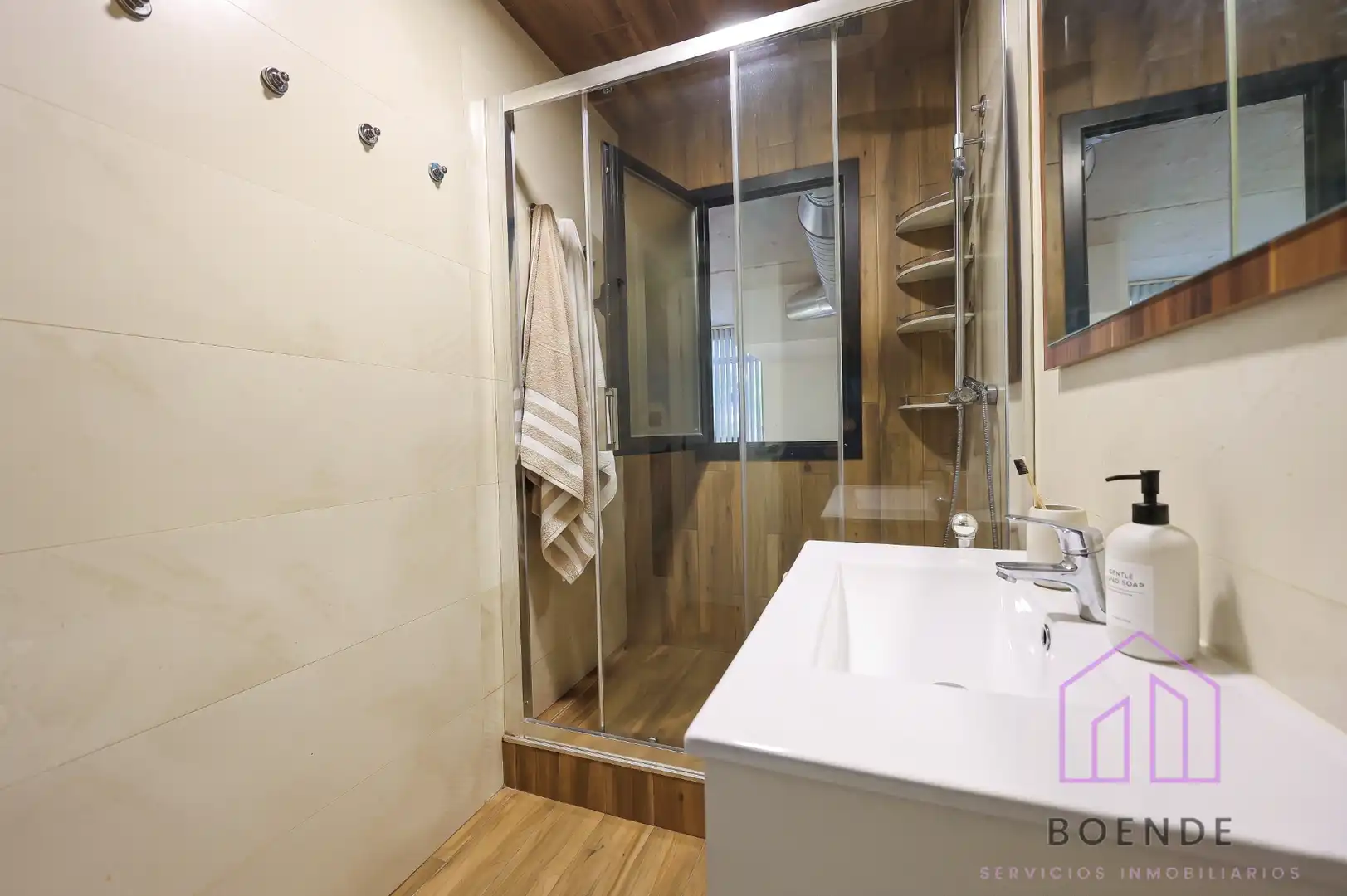 Badezimmer von Loft zum Verkauf in Camarma de Esteruelas mit Klimaanlage, Heizung und Terrasse