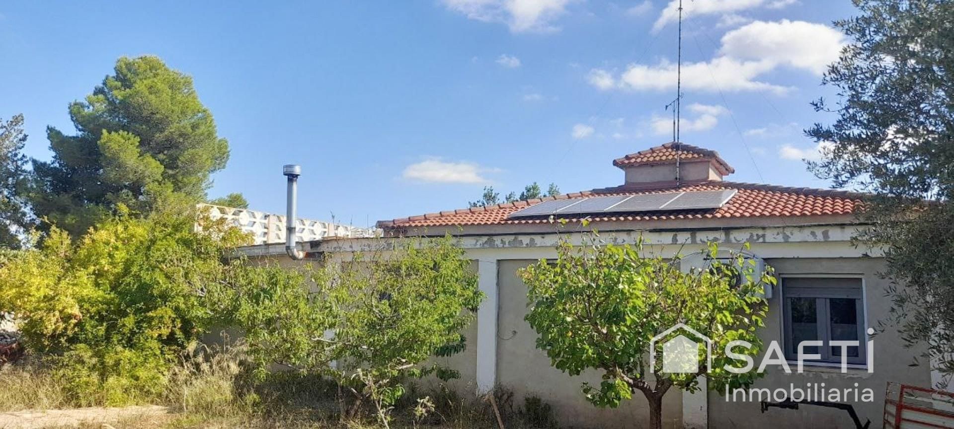 Finca rústica en venda en Llombai amb Calefacció