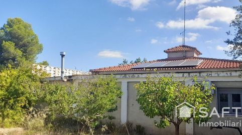 Foto 2 de Finca rústica en venta en Llombai, Valencia