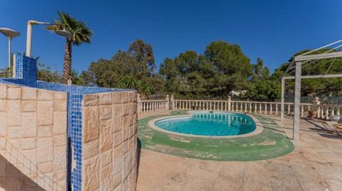 Chalet con piscina a 5 min de la playa en El Altet  parcela privada con taller, huerto y múltiples espacios, imatge 3